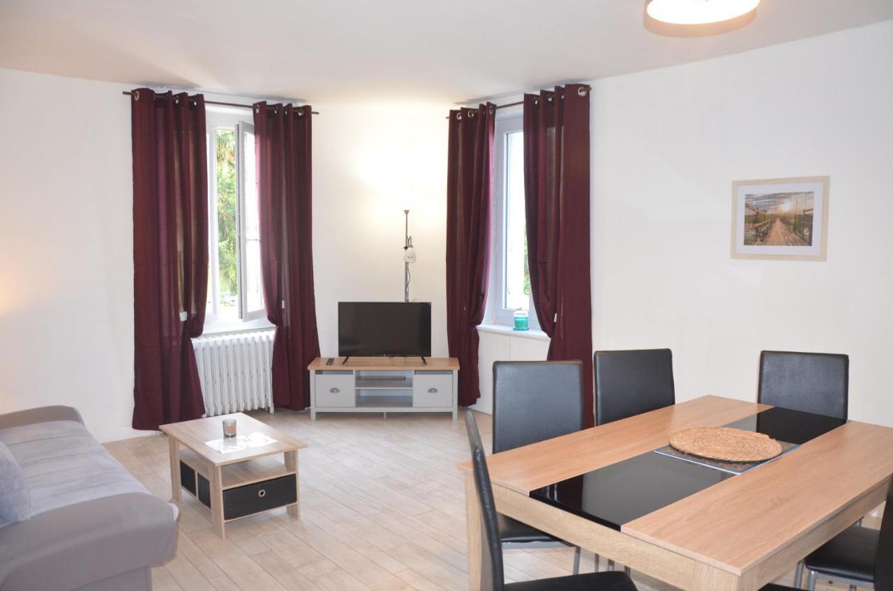 Au Bord De L'Eau Appartement 50 M2 Chambon-sur-Voueize Exteriör bild
